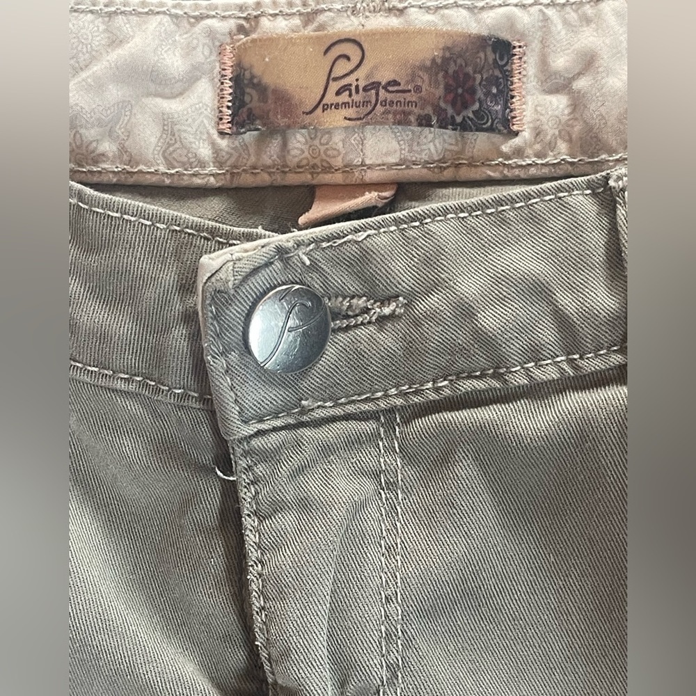Paige Premium Denim “Venice” Women’s Chinos Size 26 Olive Skinny - Picture 4 of 7